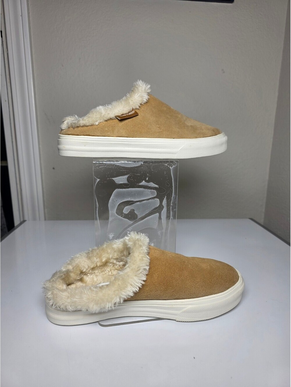 Minnetonka Windy Suede Round Toe Slip-On Slipper Moccasins Sz 6 - Picture 2 of 6